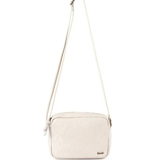 THE SAK De Young Leather Camera Crossbody Bag - Picture 5 of 9